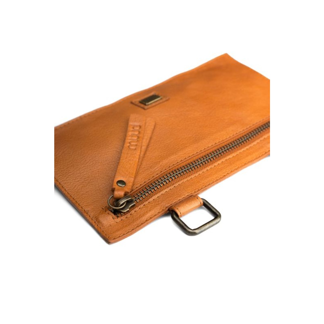 muud Carita J colour whisky