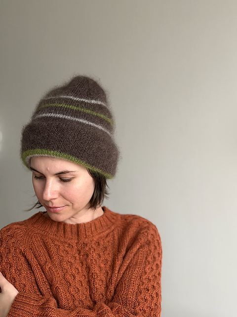 Bonnet Tiftik – modèle de tricot (PDF, anglais)