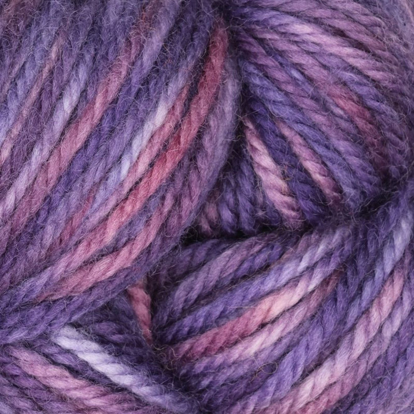 The Oxford Company Violet Jane Kammgarn color colour col. Purple Reign