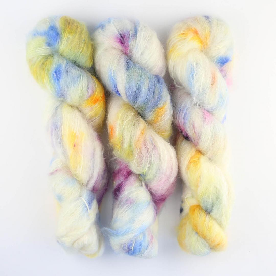 Cowgirl Blues Fluffy Mohair Farbverlauf handgefärbt yarn