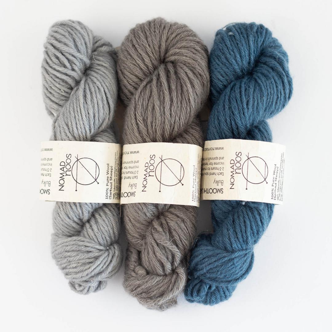Nomadnoos Smooth Sartuul Sheep Wool 8-ply BULKY handgesponnen yarn