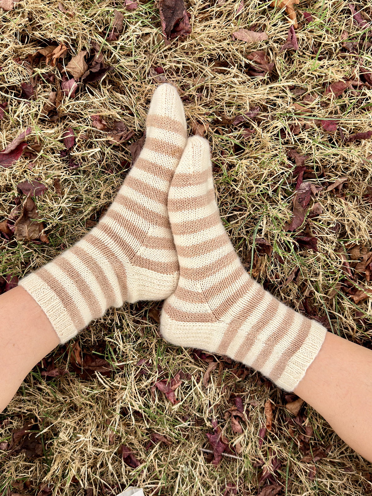 Chaussettes Shima – modèle de tricot (PDF, anglais)