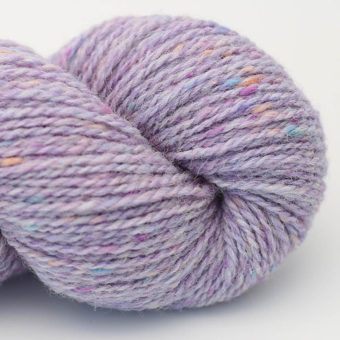 Hey Mama Wolf Beara Tweed 100g yarn