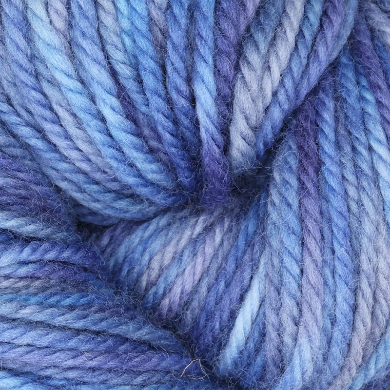 The Oxford Company Violet Jane Kammgarn color colour col. Blue My Mind
