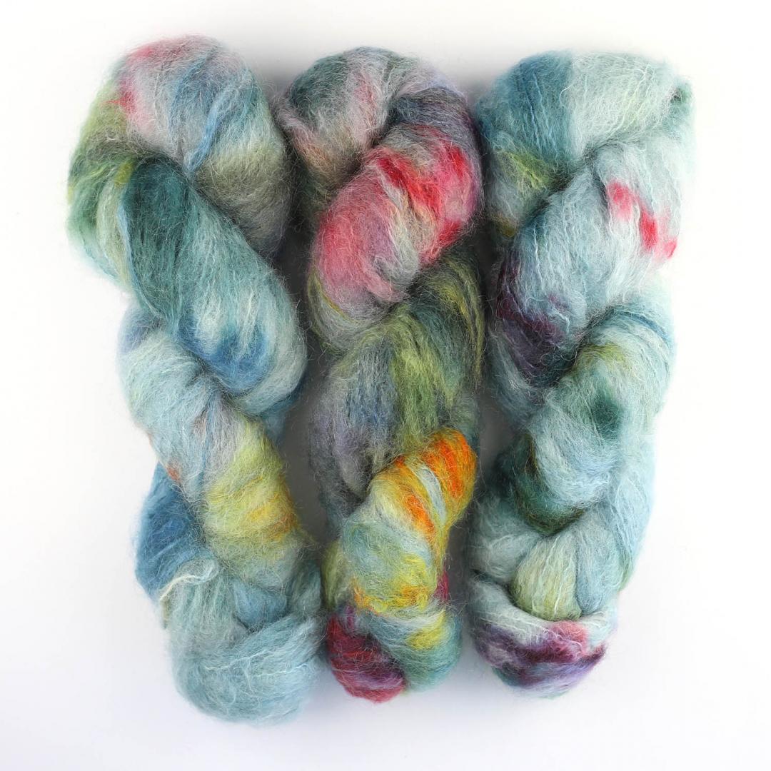 Cowgirl Blues Fluffy Mohair Farbverlauf handgefärbt yarn