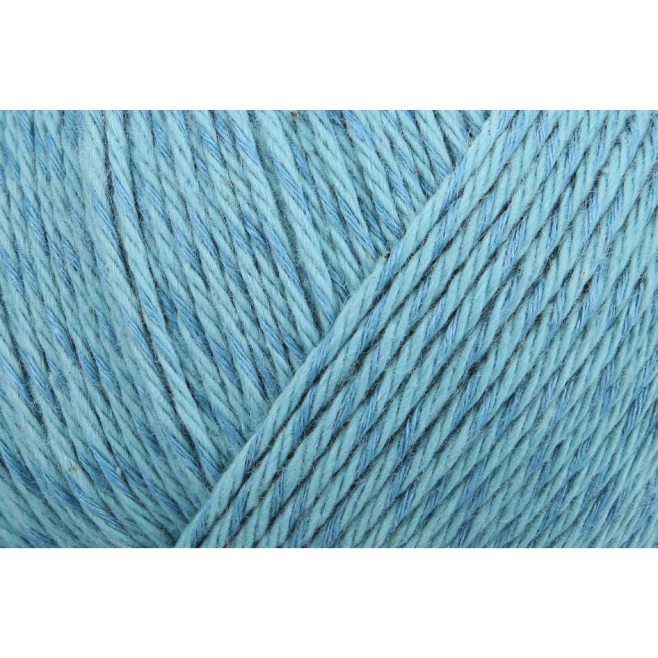 Anchor Cotton Linen colour 00035 teal