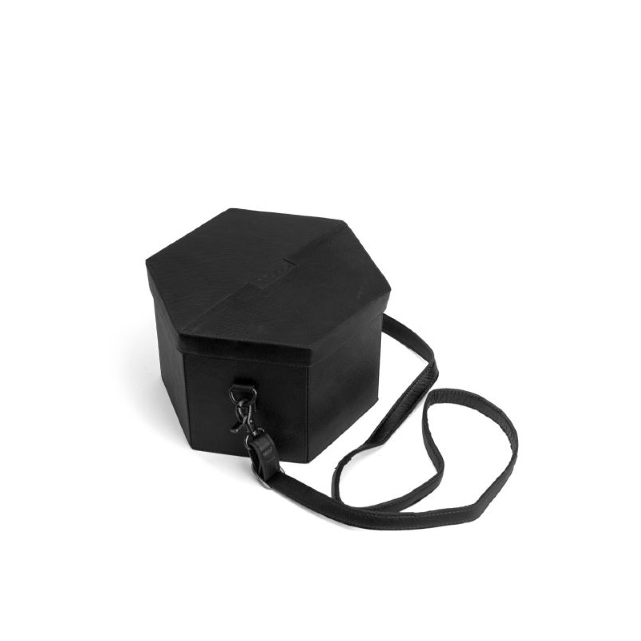 4750 black