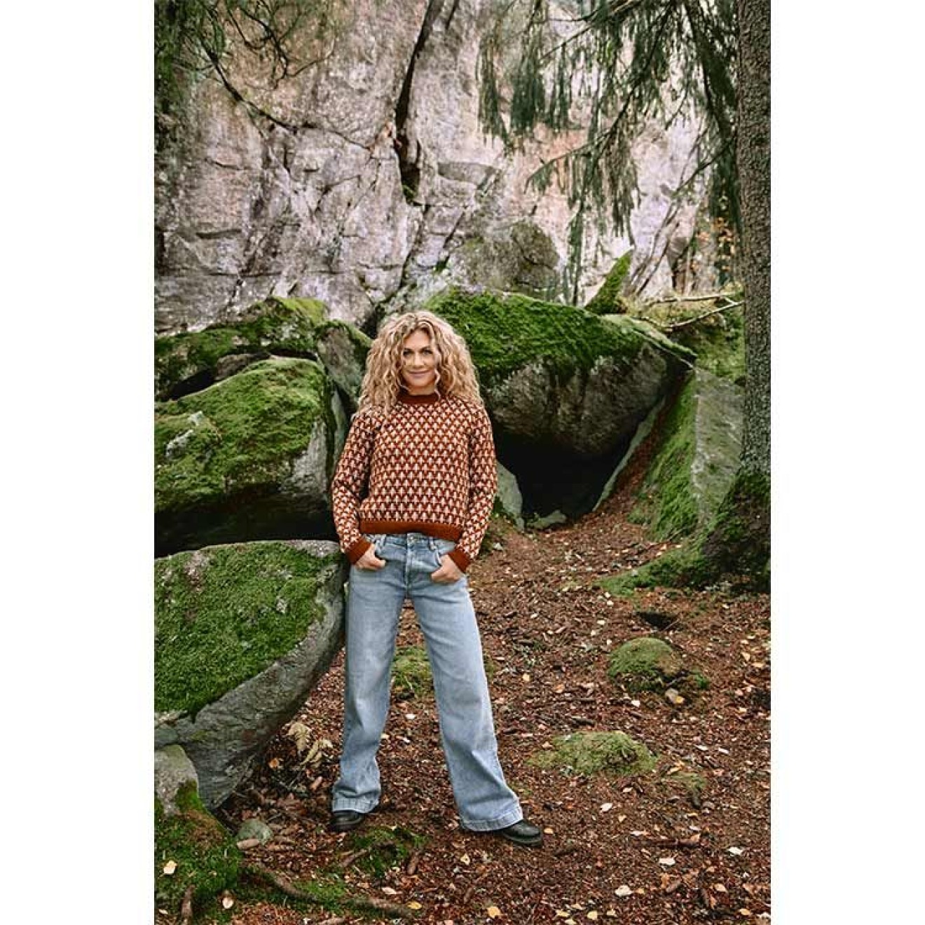 Sandnes Garn pattern booklet Cecilie Skog 2-2 TREES sweater woman colour 01992 natural