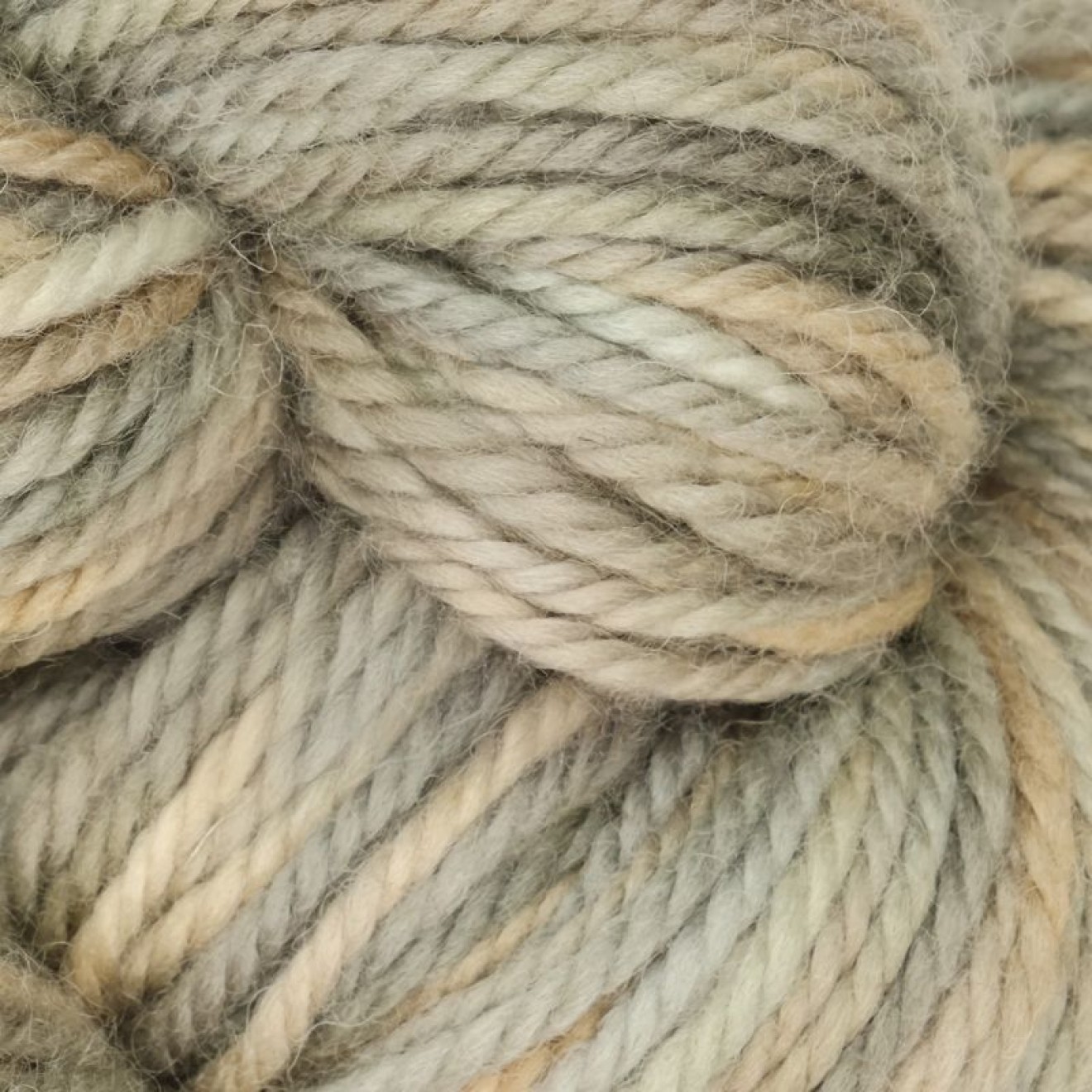 The Oxford Company Violet Jane Kammgarn color colour col. Watershed Light