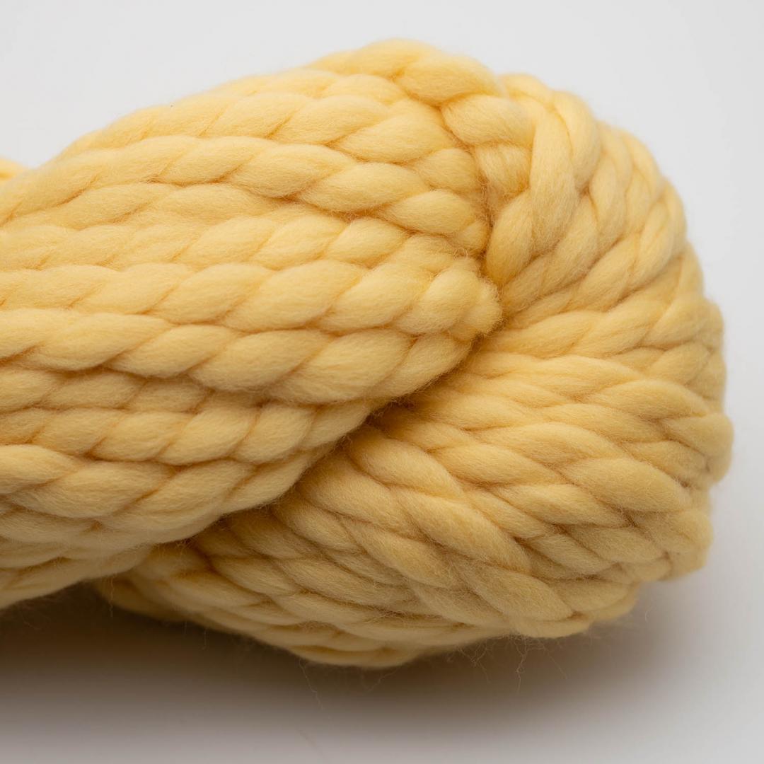 Amano Yana XL Highland Wool 200g yarn