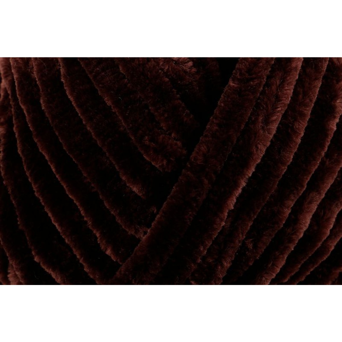 Schachenmayr Luxury Velvet colour 00010 bear