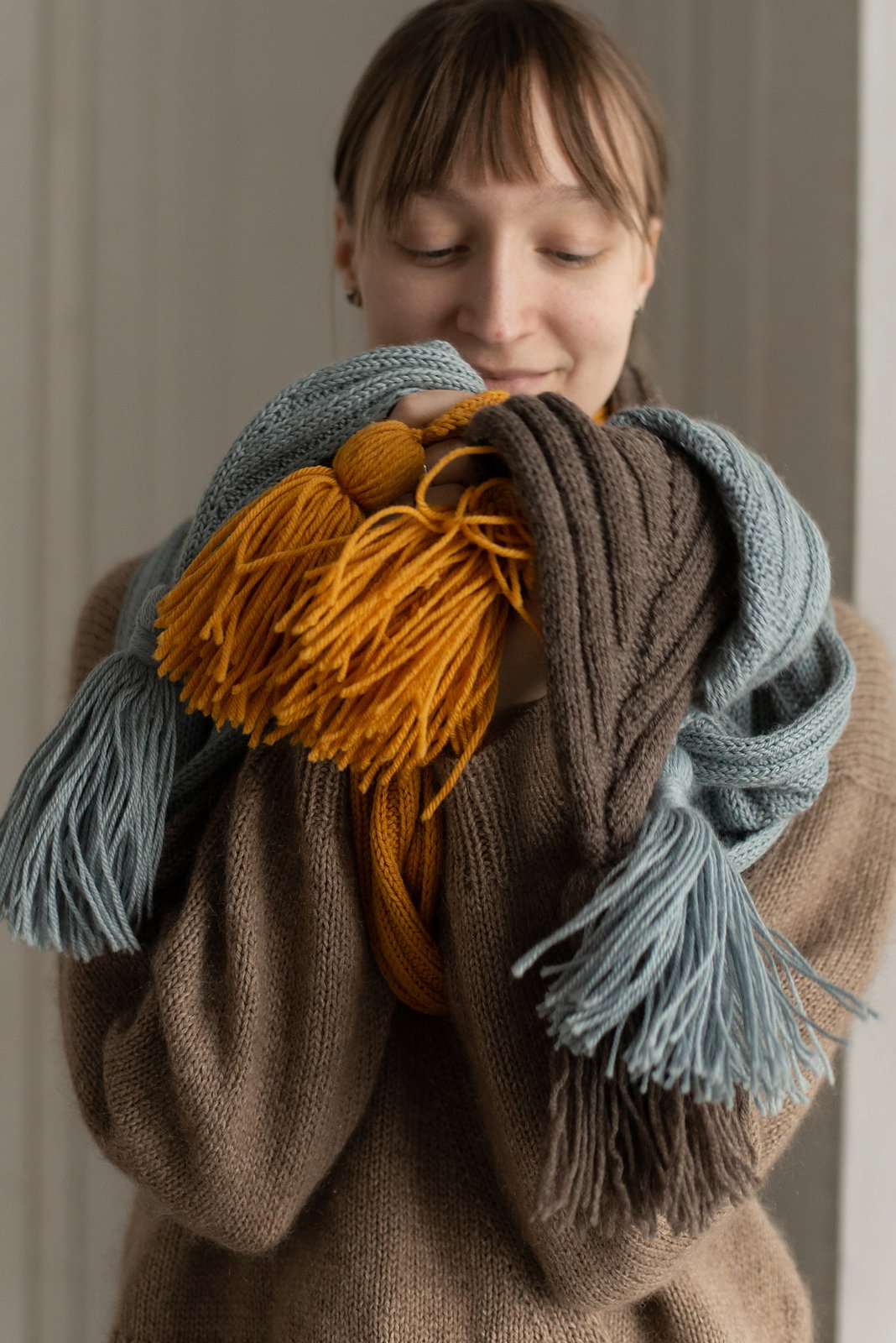 Écharpe à glands – modèle de tricot, photo 3