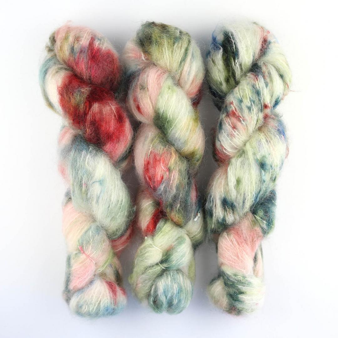 Cowgirl Blues Fluffy Mohair Farbverlauf handgefärbt yarn