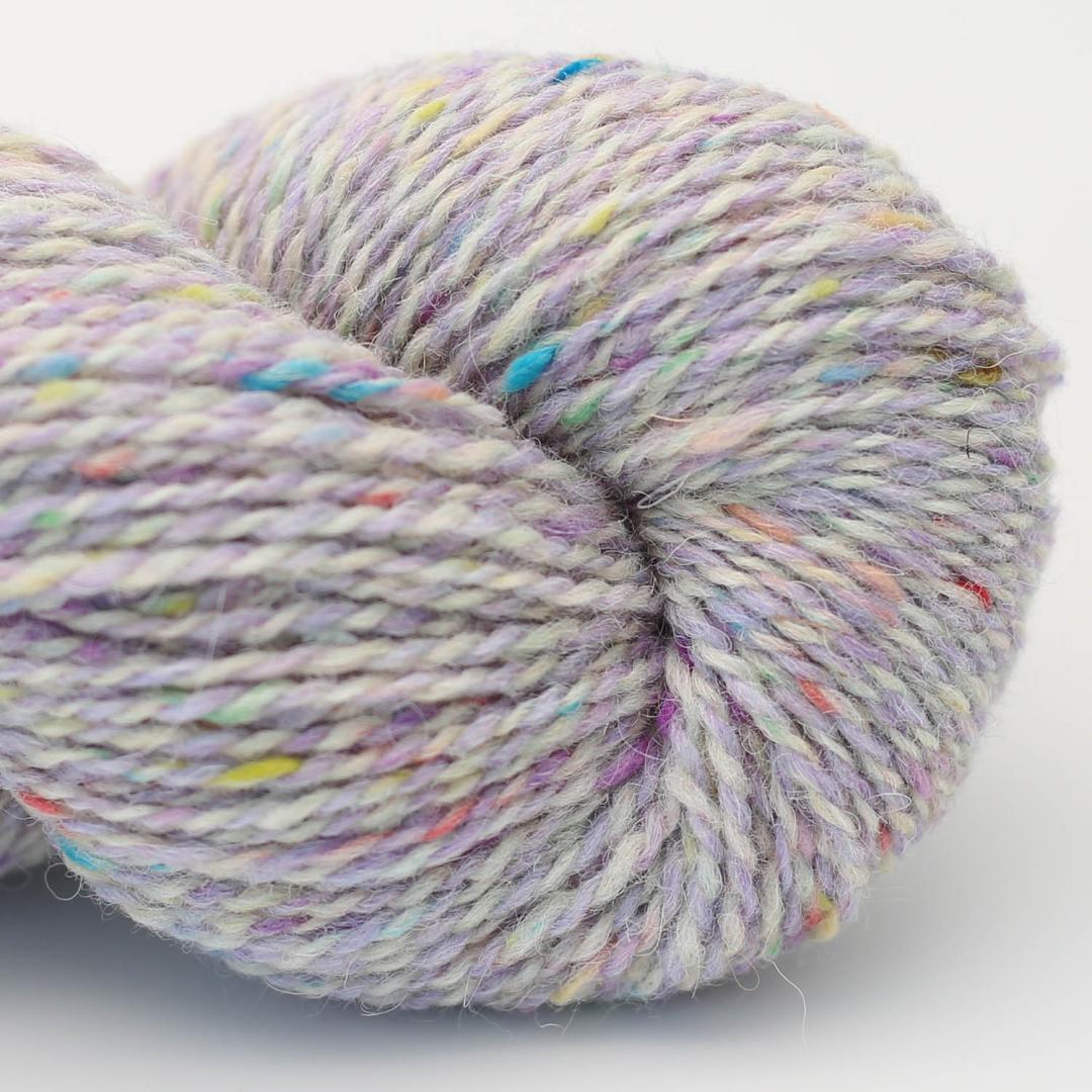 Hey Mama Wolf Beara Tweed 100g yarn