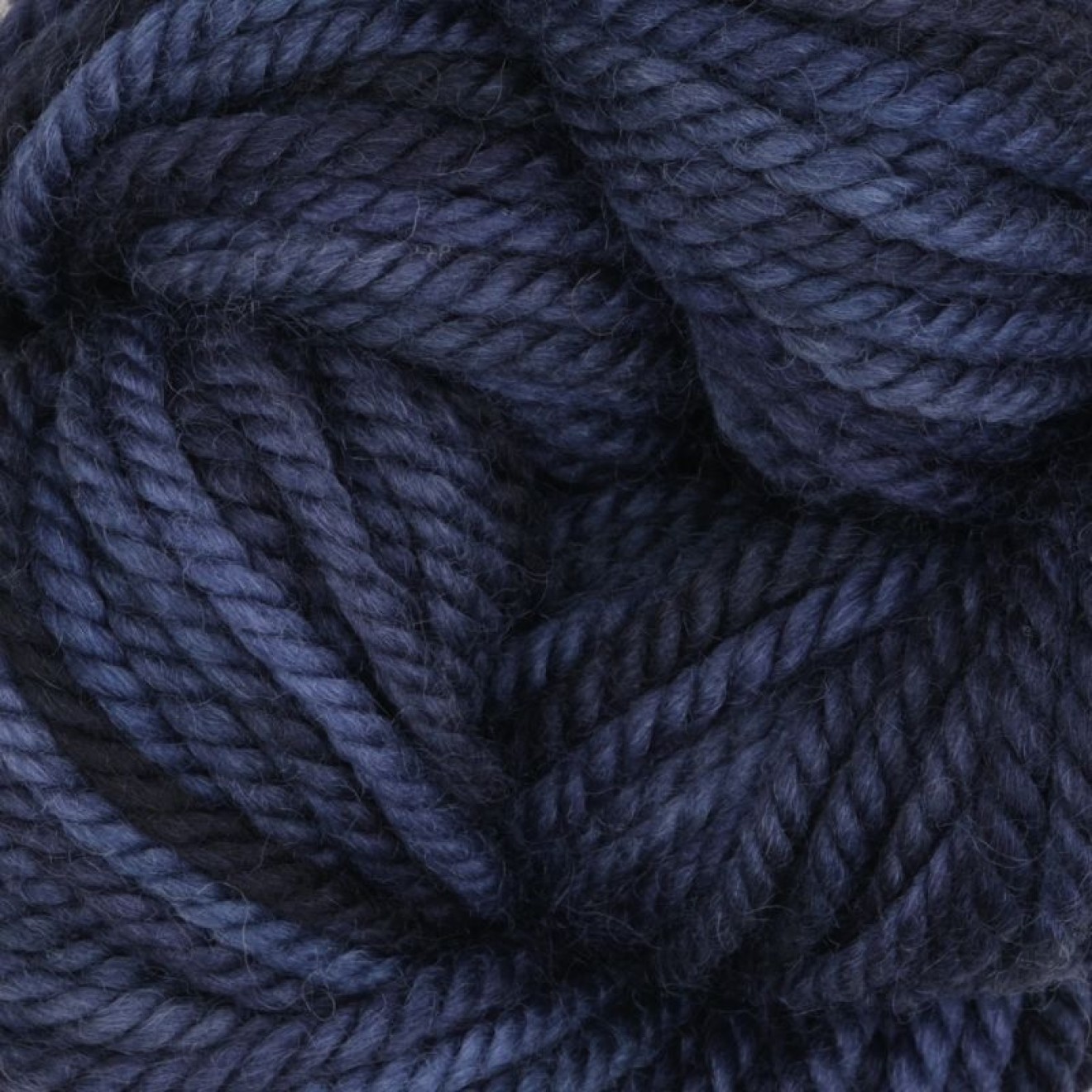 The Oxford Company Violet Jane Teppichgarn color colour col. Blue Jeans