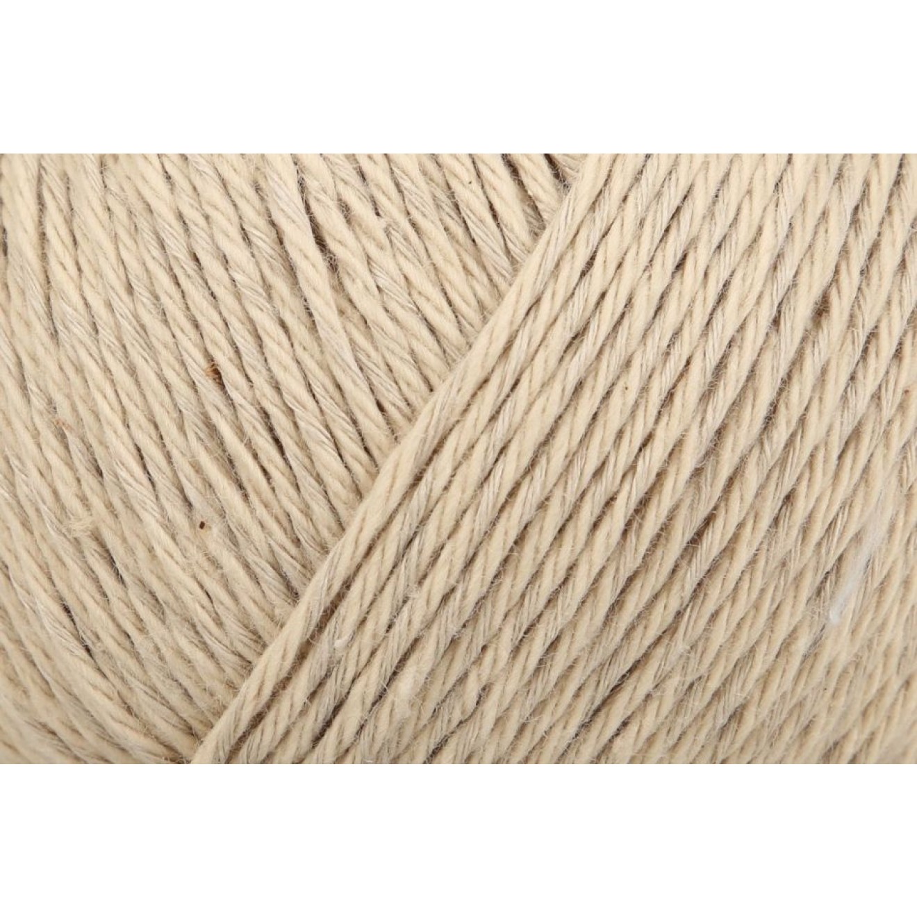 Anchor Cotton Linen colour 00003 bone