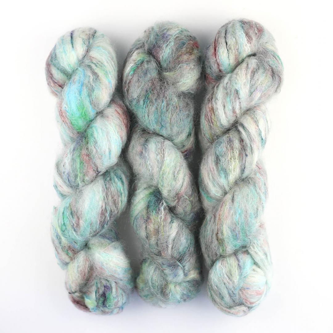 Cowgirl Blues Fluffy Mohair Farbverlauf handgefärbt yarn