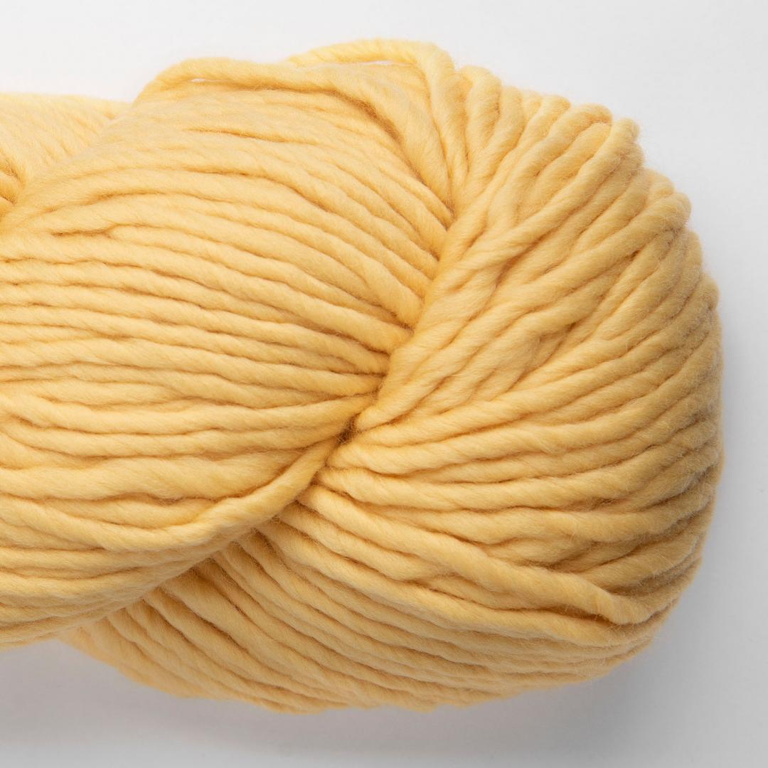 Amano Yana FINE Highland Wool 200g yarn