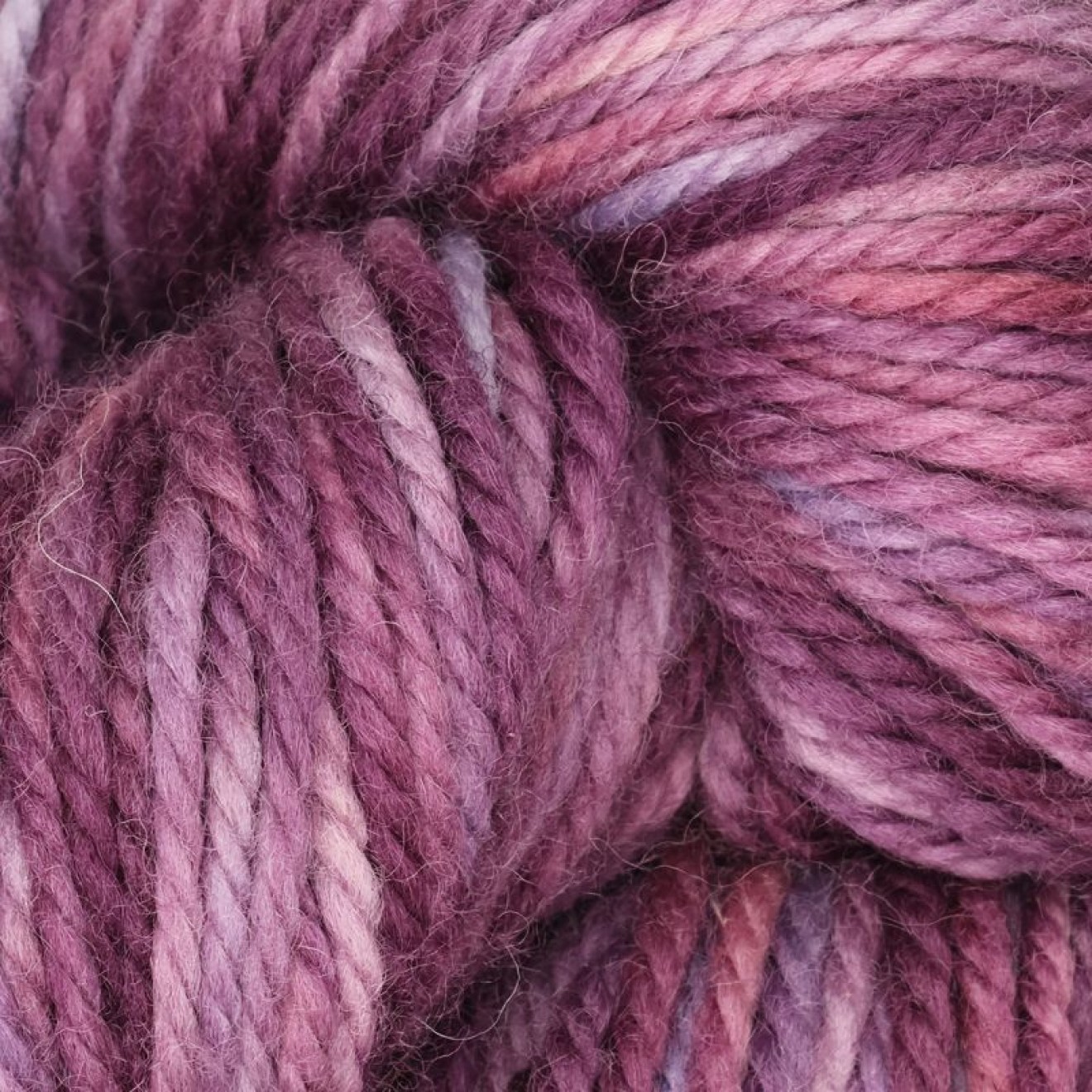 The Oxford Company Violet Jane Kammgarn color colour col. Grape Punch
