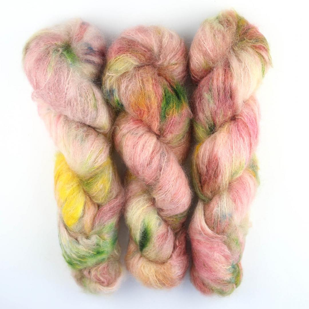 Cowgirl Blues Fluffy Mohair Farbverlauf handgefärbt yarn