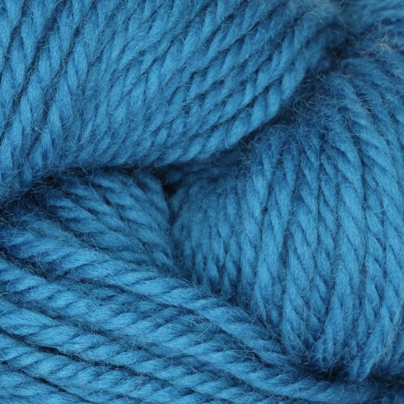 The Oxford Company Violet Jane Kammgarn colour col. Island Blue