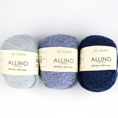 Seasonal yarn selection at Hollywool