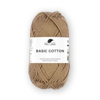 Seasonal yarn selection at Hollywool