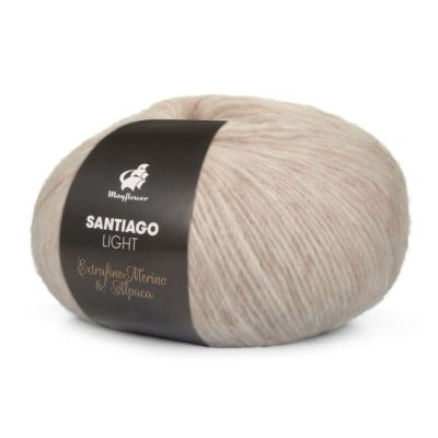 Seasonal yarn selection at Hollywool