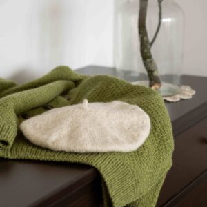 Haru Beret pattern - Pattern Haru Beret - soft rounded shape - detail view